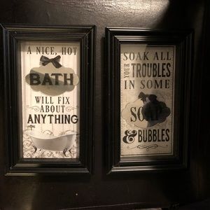 2 framed pics for the bathroom